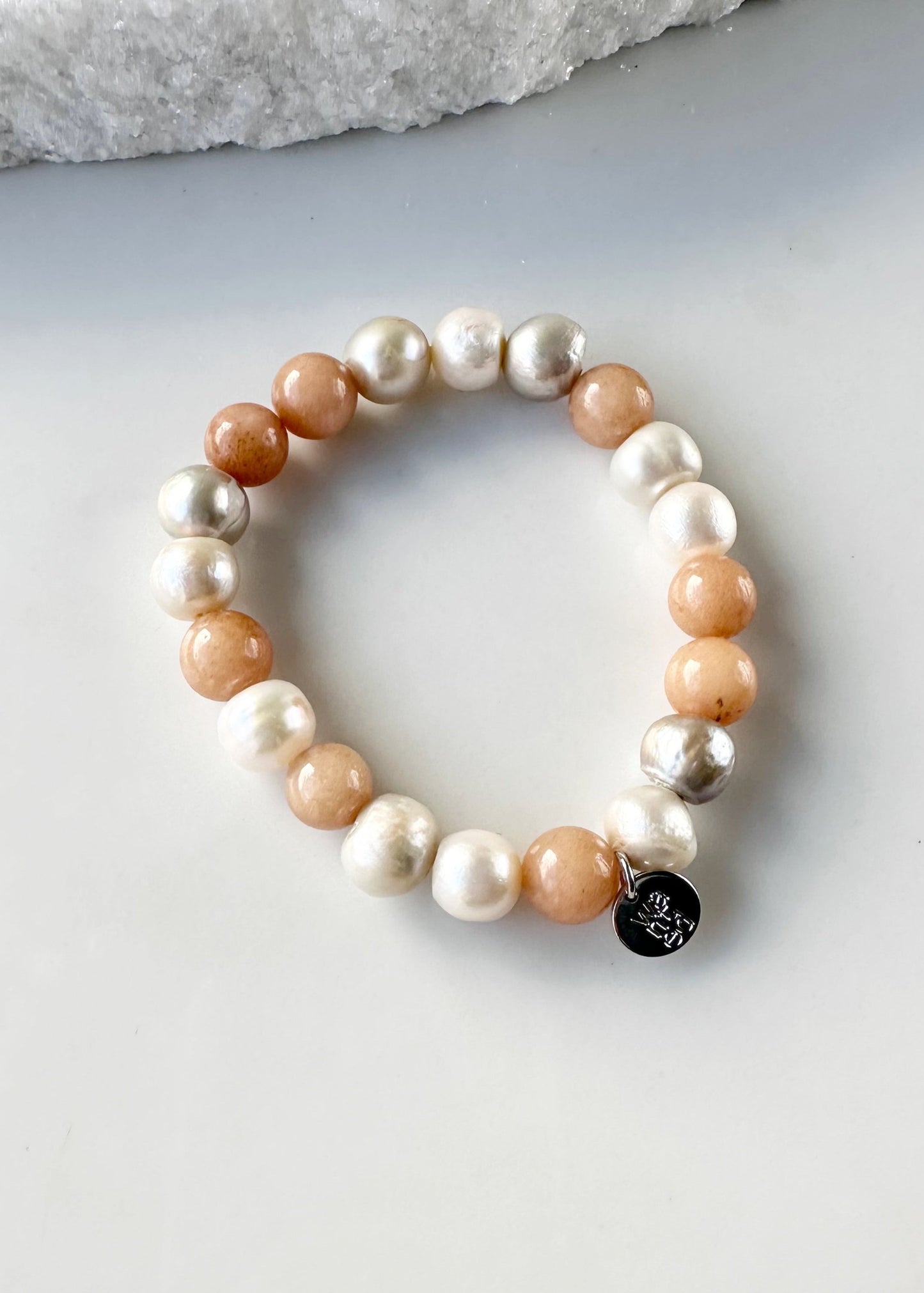 Freshwater Pearl and Faceted Agate Necklace in Peach, highlighting White Pearls.