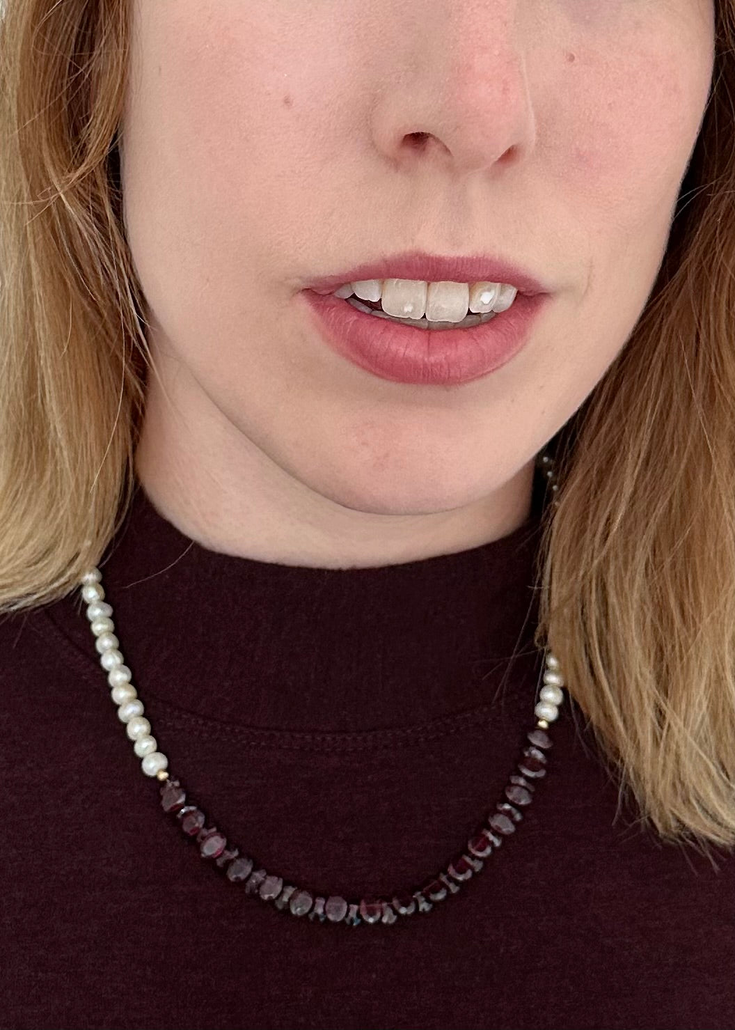 GARNET & PEARL NECKLACE - WANTED ONE OF A KIND