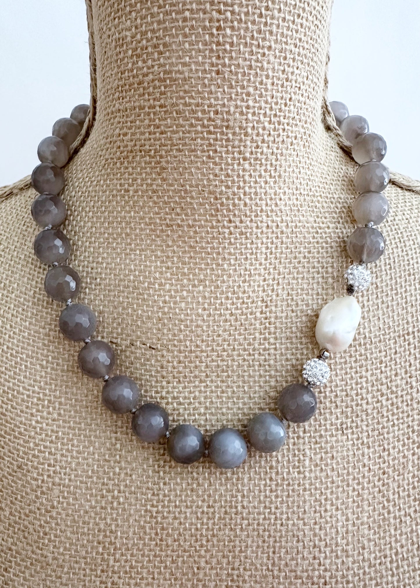 OLIN NECKLACE - 040 SALE - LAST ONE