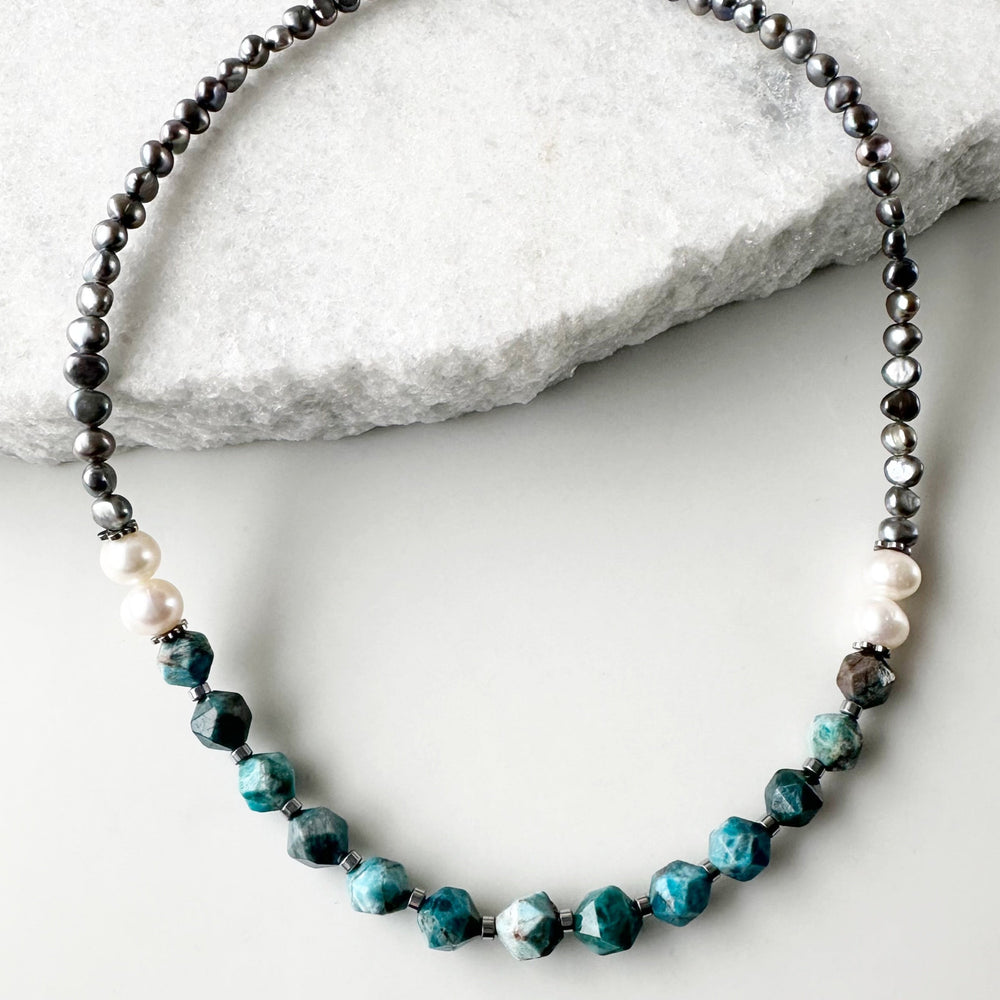 APATITE & PEARL NECKLACE - WANTED ONE OF A KIND