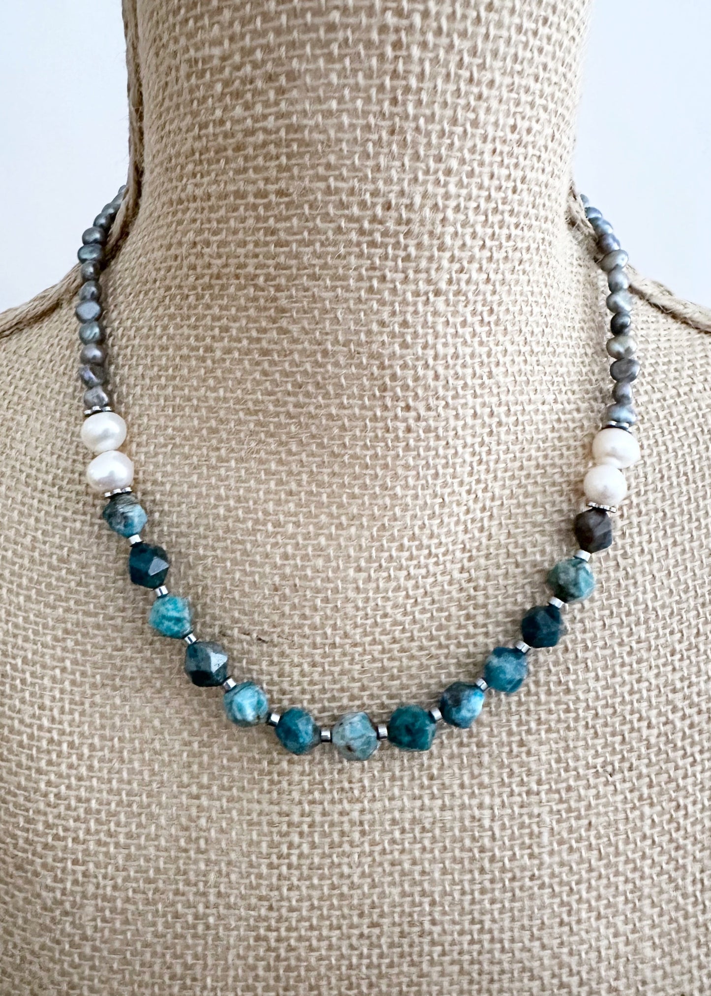 APATITE & PEARL NECKLACE - WANTED ONE OF A KIND