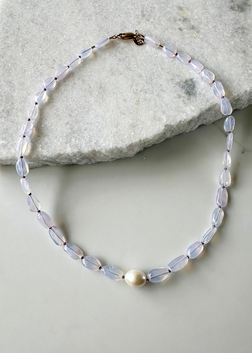 MILKY LAVENDER AMETHYST & PEARL 20.5