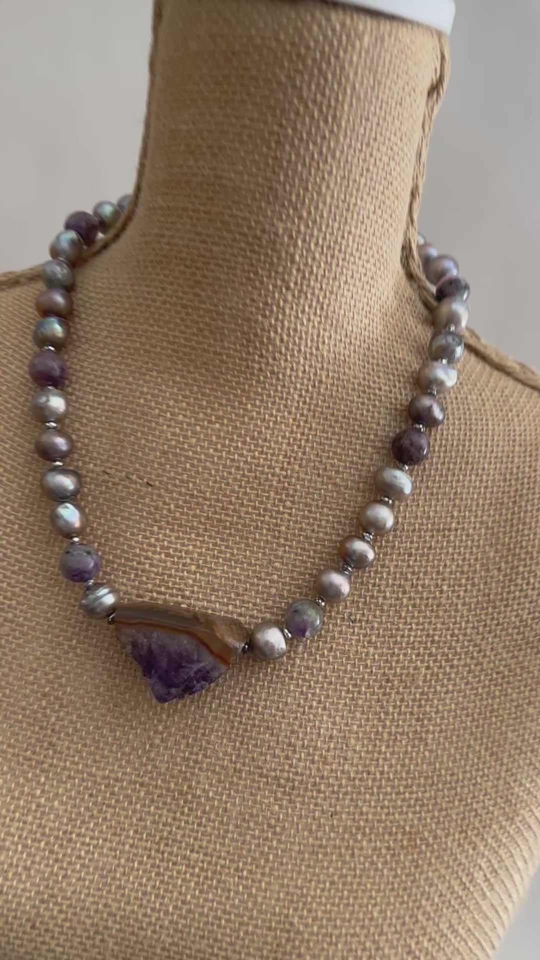 AMETHYST & PEARL NECKLACE - WANTED ONE OF A KIND