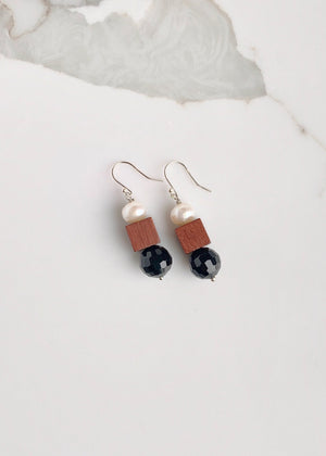 
                  
                    PATTY EARRING - 093 - WHITE
                  
                